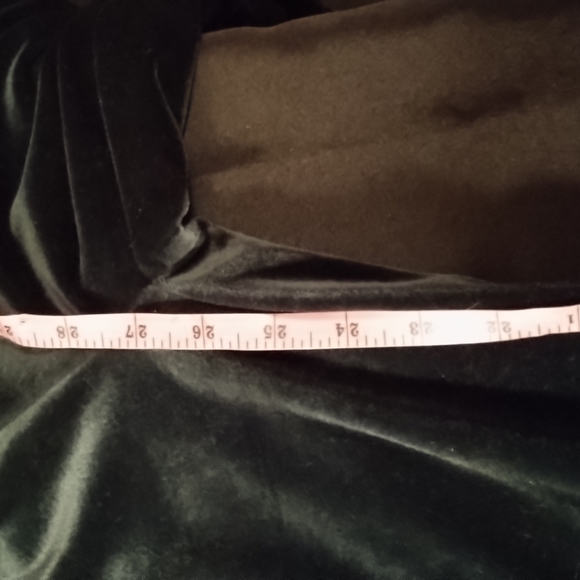 SJB Sport Woman's Pants Color: Forest Green Size Small Petite 100% Polyester - Picture 9 of 13